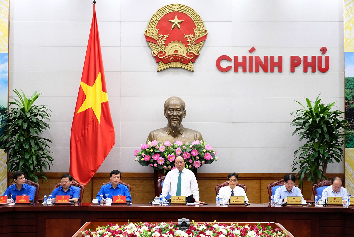 Thủ tướng Nguyễn Xuân Phúc Tuổi trẻ là phải sáng tạo